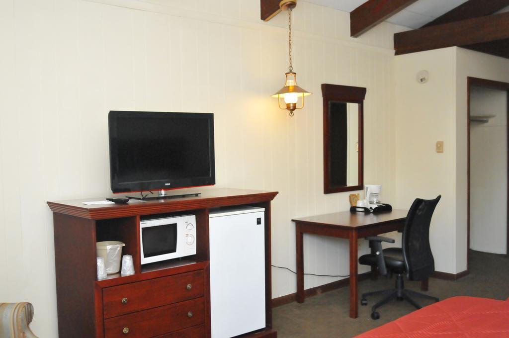 Resort Tea Island Lake George